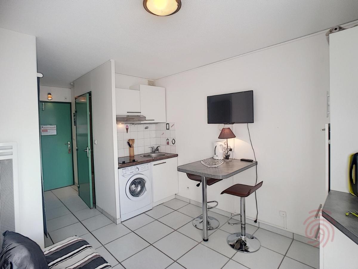 Studio Renove Avec Balcon, Animaux Acceptes, Wifi, A 650M Des Thermes - Fr-1-451-92 Lamalou-les-Bains Buitenkant foto