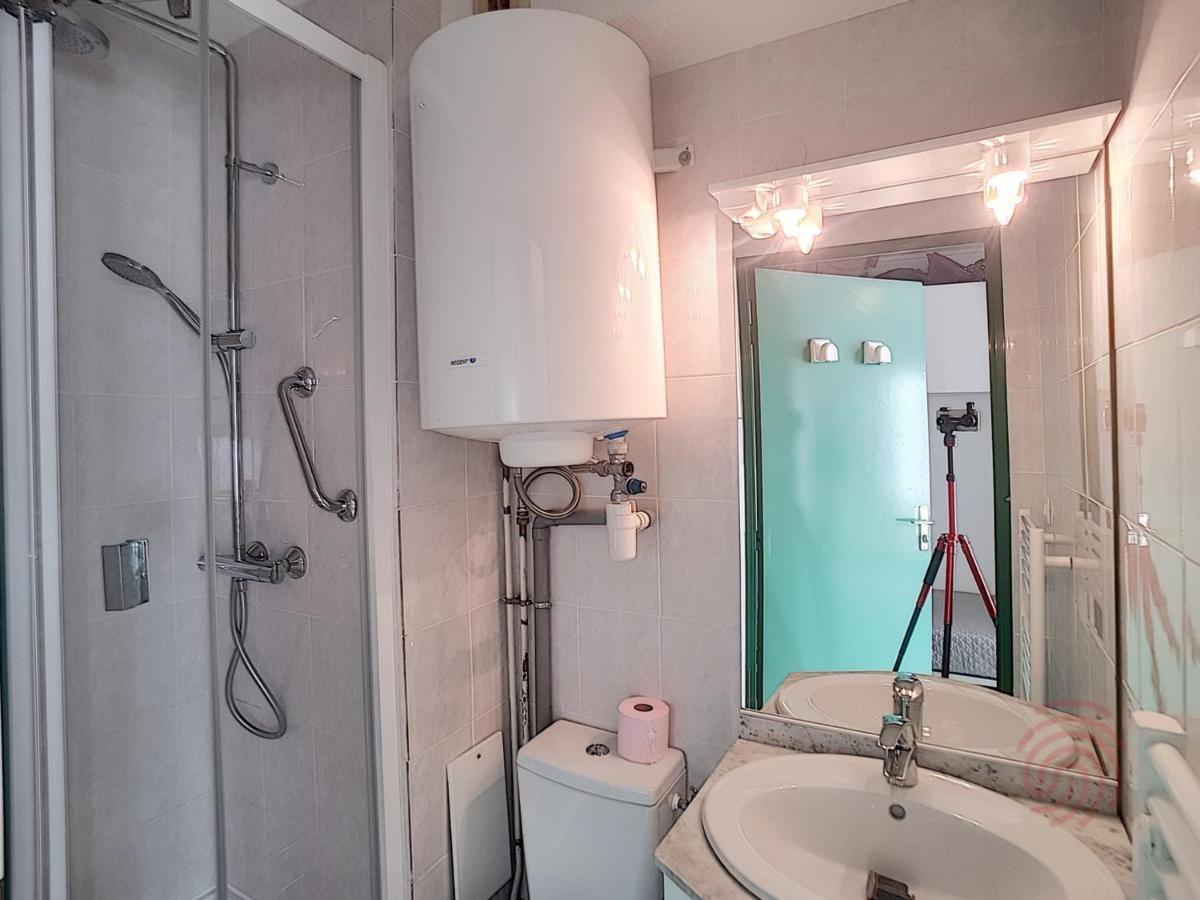 Studio Renove Avec Balcon, Animaux Acceptes, Wifi, A 650M Des Thermes - Fr-1-451-92 Lamalou-les-Bains Buitenkant foto